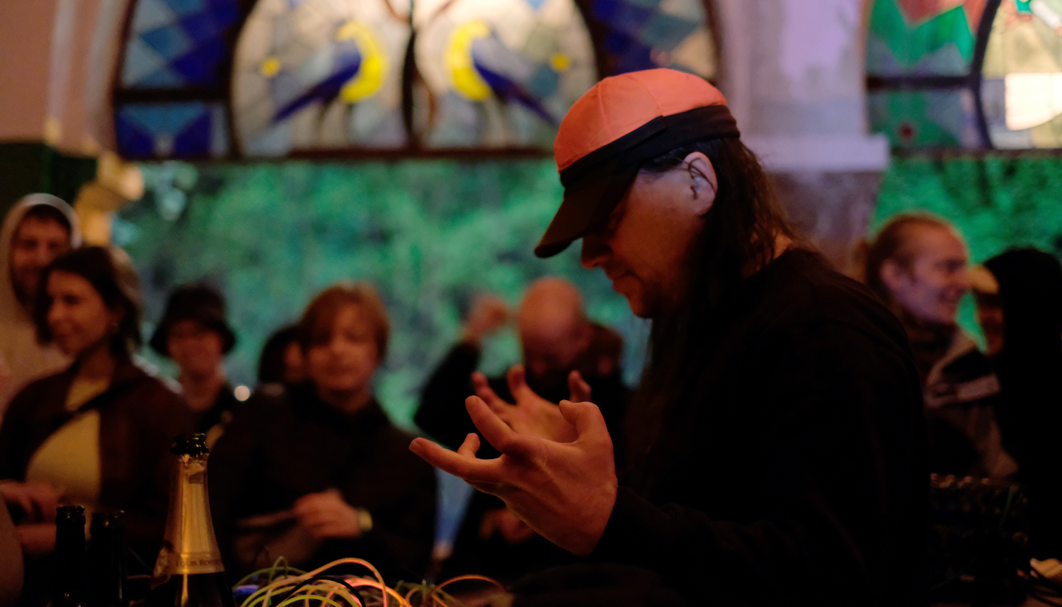 Full Width Jimmy%20GyanDSCF5943.jpg