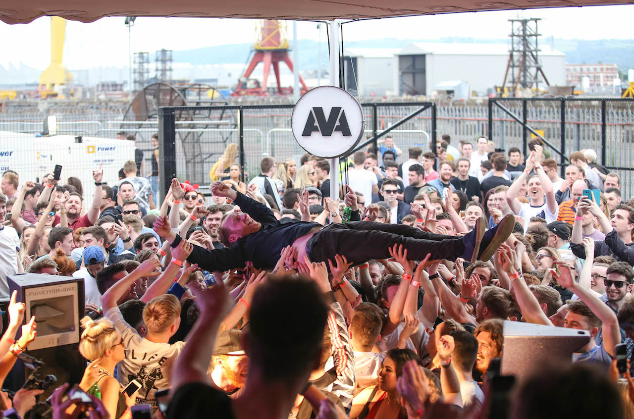 Belfast: AVA Festival 2016 - BOILER ROOM