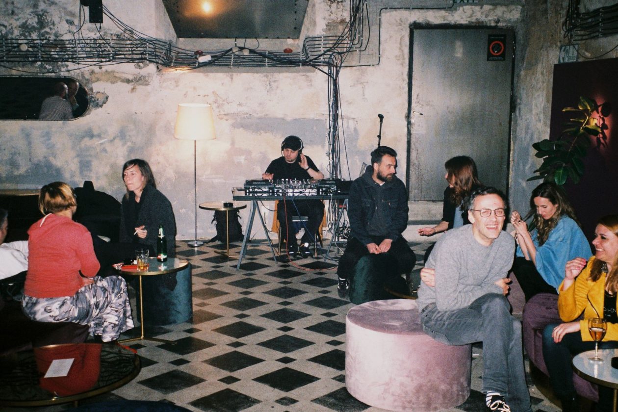 Full Width Andrea Tešanović dim-vise-od-bara-izmedu-dana-i-noci-25-before-after-1260x840.jpg